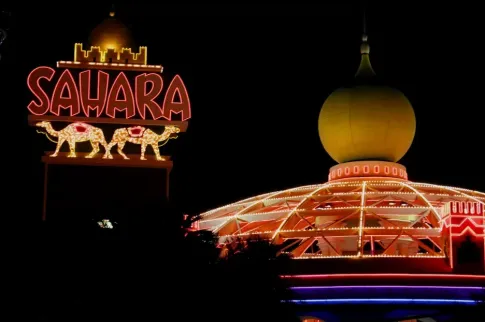 SAHARA拉斯维加斯扑克室开放：疫情下的挑战与希望
