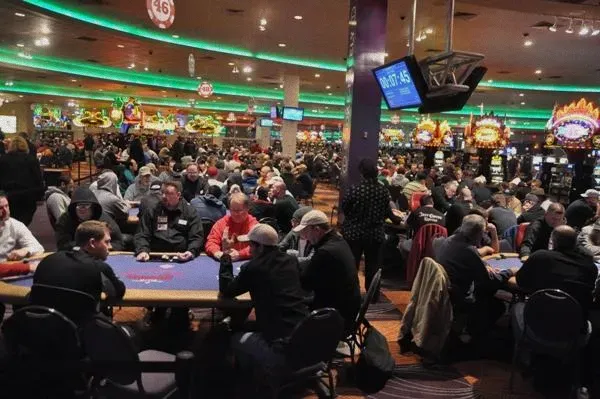 WSOP锦标赛:争夺百万美元决赛席位