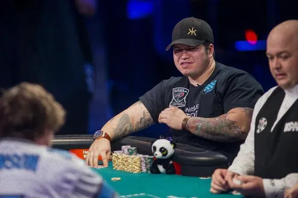 线上扑克热门APP:2013年WSOP主赛事：单挑对决决出冠军
