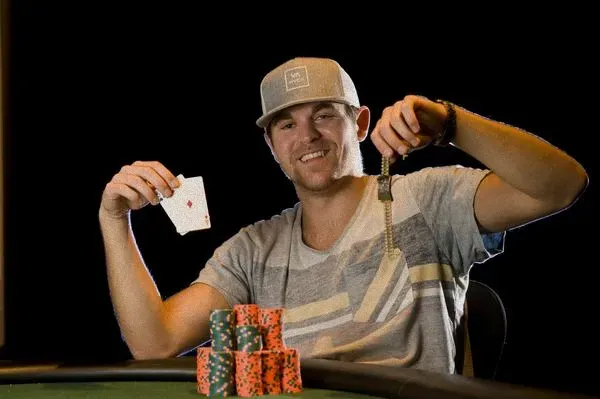 WSOP采访：职业扑克玩家马可·约翰逊