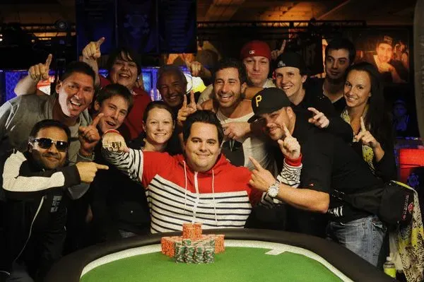 2013 WSOP 第三项赛事:加拿大选手夺冠