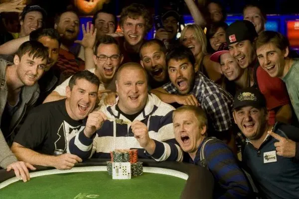 乔纳森·泰勒：WSOP金手链得主访谈