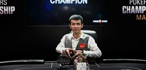 澳门扑克之星冠军赛:全周夺冠,赢得469,090美元