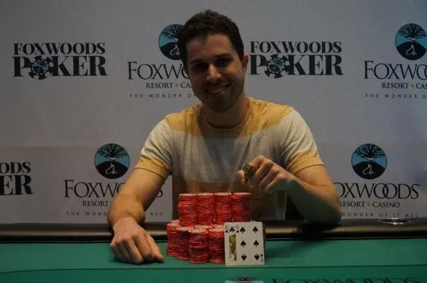 朱利安·萨克斯赢得福克斯伍德WSOP主赛事冠军