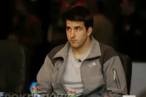 قصة صعود وسقوط- رحلة براين تاونسند في عالم البوكر عالية المخاطر