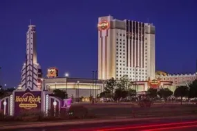 عودة بطولة العالم للبوكر إلى هارد روك تولسا مع 16 خاتمًا