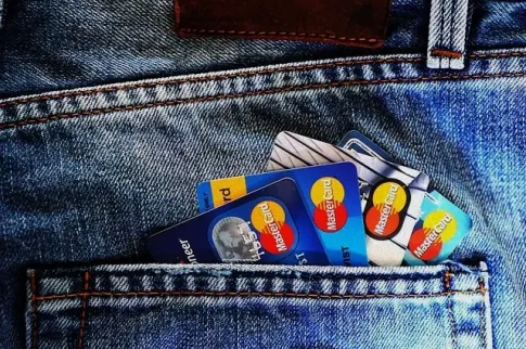银行转账与Pay N Play：英国在线游戏支付方式分析