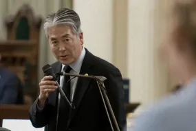 加州议会寻求选民帮助应对预算赤字和气候变化
