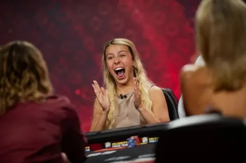 网红哈利·韦尔奇在扑克赛上复出