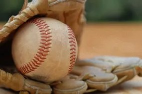 EPIC وشراكة MLB تحذران لاعبي دوري البيسبول الصغار من مخاطر المقامرة