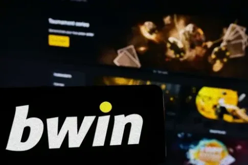 bwin举办欧洲联赛“球迷决赛”活动