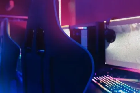Bayes Esports：提升电子竞技体验，展望未来