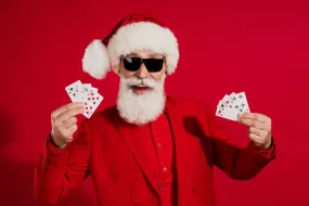 نصائح للفوز بلعبة البوكر العائلية في عيد الميلاد