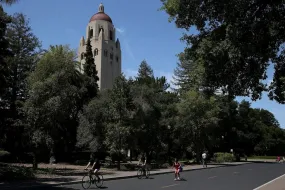 德州刷分:加州私立大学寻求权力以限制校园非法闯入行为