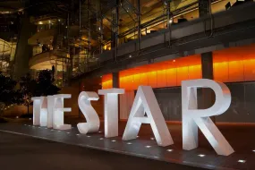 تمديد تعليق رخصة ستار سيدني وجولد كوست بسبب مشاكل مالية