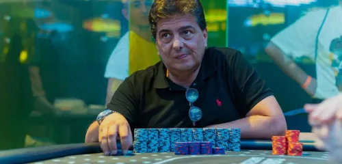 888poker Live 巴塞罗那主赛事第二日:潘托的统治