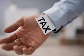 تحقيقات جديدة حول أرباح البوكر خارج الاتحاد الأوروبي- عمل حر أم دخل عرضي؟