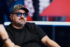 تتويج بطل EPT مونت كارلو 2025- كوبولا يطمح للقب في البث المباشر