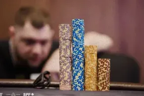 !ألغاز البوكر المباشر- قصص لا تُنسى من سوتشي، ألتاي وفلاديفوستوك