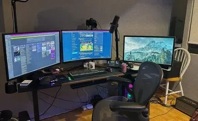 # اربح معدات لعبة أحلامك- مسابقة WeApp الكبرى!