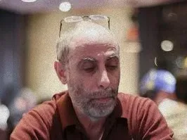 باري جرينشتاين- من الرهانات الضخمة إلى بطولة أموال اللعب على الإنترنت