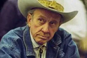 "العب البوكر للفوز" لأماريلو سليم- نظرة متعمقة على أسطورة البوكر