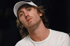 خروج الأبطال وصعود المتأهلين- اليوم الرابع المثير في بطولة العالم للبوكر