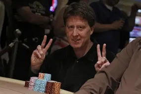 كولبرغ وشولمان يسيطران على اليوم الثالث لبطولة WPT العالمية