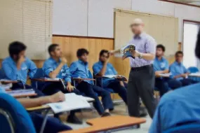 التدريب الوظيفي والتوازن- مفتاح الاحتفاظ بالموظفين وتحقيق الرضا الوظيفي