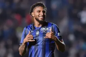 الهلال يتواصل مع إيديرسون- هل ينتقل نجم أتالانتا إلى الزعيم؟