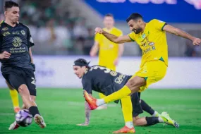 عبد الله السالم يهز شباك الأهلي وينضم لقائمة العشرين في دوري المحترفين
