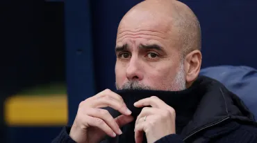 قمة الدوري الإنجليزي- مانشستر سيتي يواجه تشيلسي في مباراة حاسمة