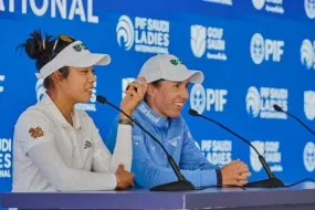 بطلة العام باتي تافاتاناكيت تتطلع للفوز في بطولة السعودية للسيدات