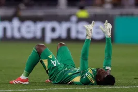 عودة أونانا لحراسة مرمى مانشستر يونايتد وزيركزي يغيب لنهاية الموسم