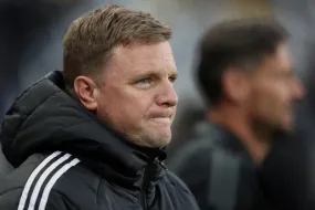 مرض هاو يمنعه من مباريات نيوكاسل هذا الأسبوع