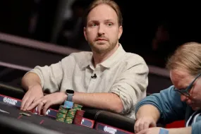 مايك واتسون يحقق التاج الثلاثي بلقب WSOP долгожданный