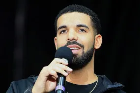 رهان دريك الضخم على كندا يتحطم أمام ميسي والأرجنتين