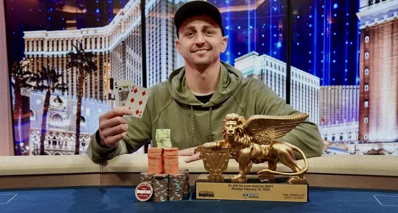 فوز سكاربوروه ببطولة البوكر في فينيسيا مقابل 152 ألف دولار