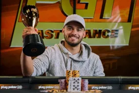 فوز ويلسون المذهل ببطولة PokerGO Tour بعد عودة قوية