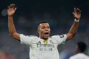مبابي يقود ريال مدريد للفوز على أوساسونا في بداية حقبة ألونسو