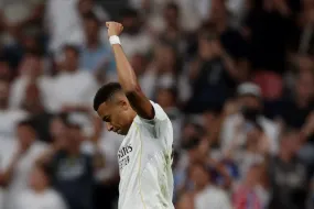 مبابي يقود ريال مدريد للفوز على أوساسونا بهدف من ركلة جزاء