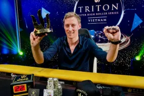أريندز يحقق فوزًا ضخمًا بقيمة 921 ألف دولار في سلسلة Triton Poker في فيتنام