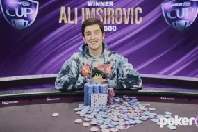 علي إمرسيفيك يحطم الأرقام القياسية ويفوز ببطولة PokerGO Cup 2022