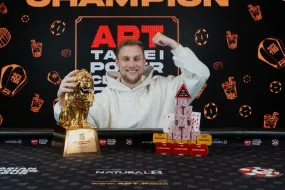 رينيه فون ريدن يفوز بلقب بطولة آسيا للبلوت في تايبيه ويحقق جائزة قياسية