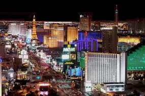 إضراب محتمل في لاس فيغاس بسبب مطالب العمال بتحسين الأجور والظروف