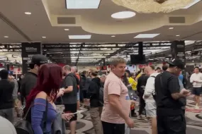 طوابير قياسية في WSOP- هل يؤثر الازدحام على الحدث الرئيسي؟