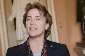 حملة ألدسون ضد المقامرة عبر الإنترنت- لوبي سياسي جديد