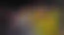 الأب ماكونيل يقتحم مقابلة ابنه في NBA ويذكره بالأخطاء