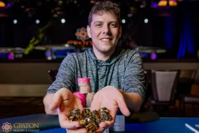 آري إنجل يحطم الرقم القياسي بفوزه بلقب WSOP Circuit الثامن عشر