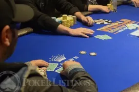 حدس البوكر- هل الحدس السادس حقيقة أم خيال في لعبة البوكر؟